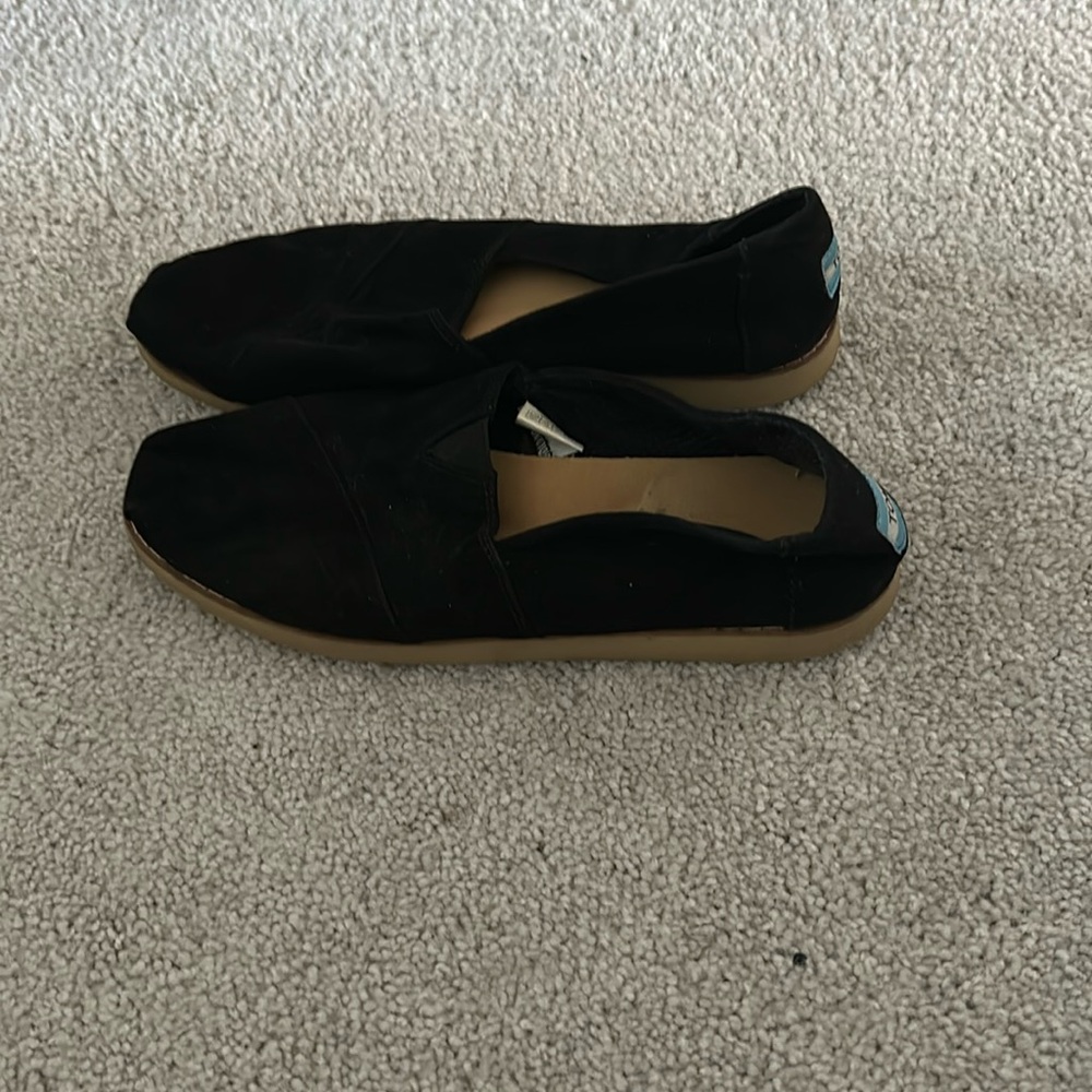 Black Shoes
